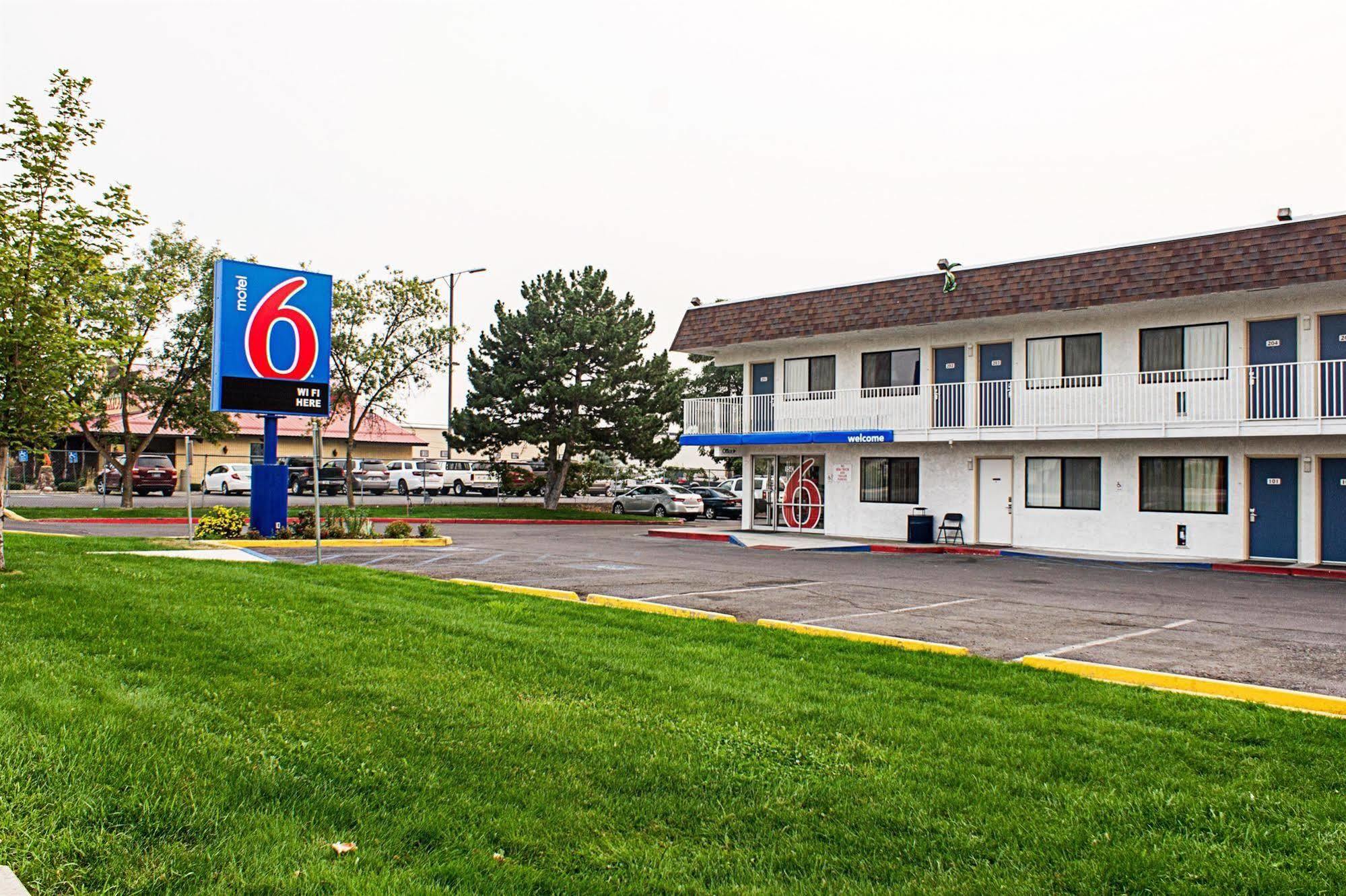 Motel 6-Kalispell, Mt ภายนอก รูปภาพ