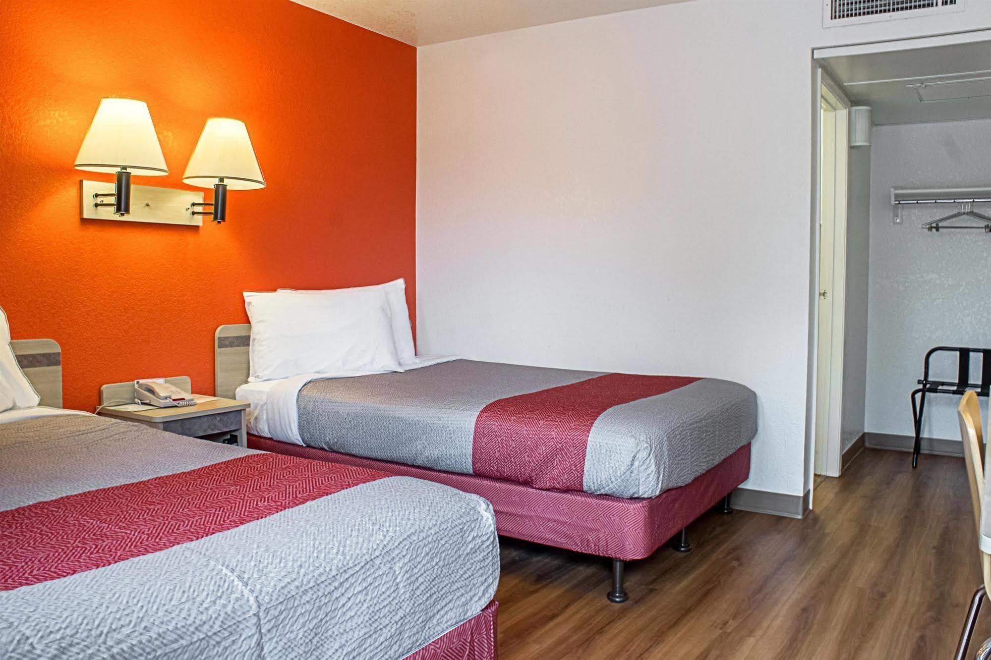 Motel 6-Kalispell, Mt ภายนอก รูปภาพ