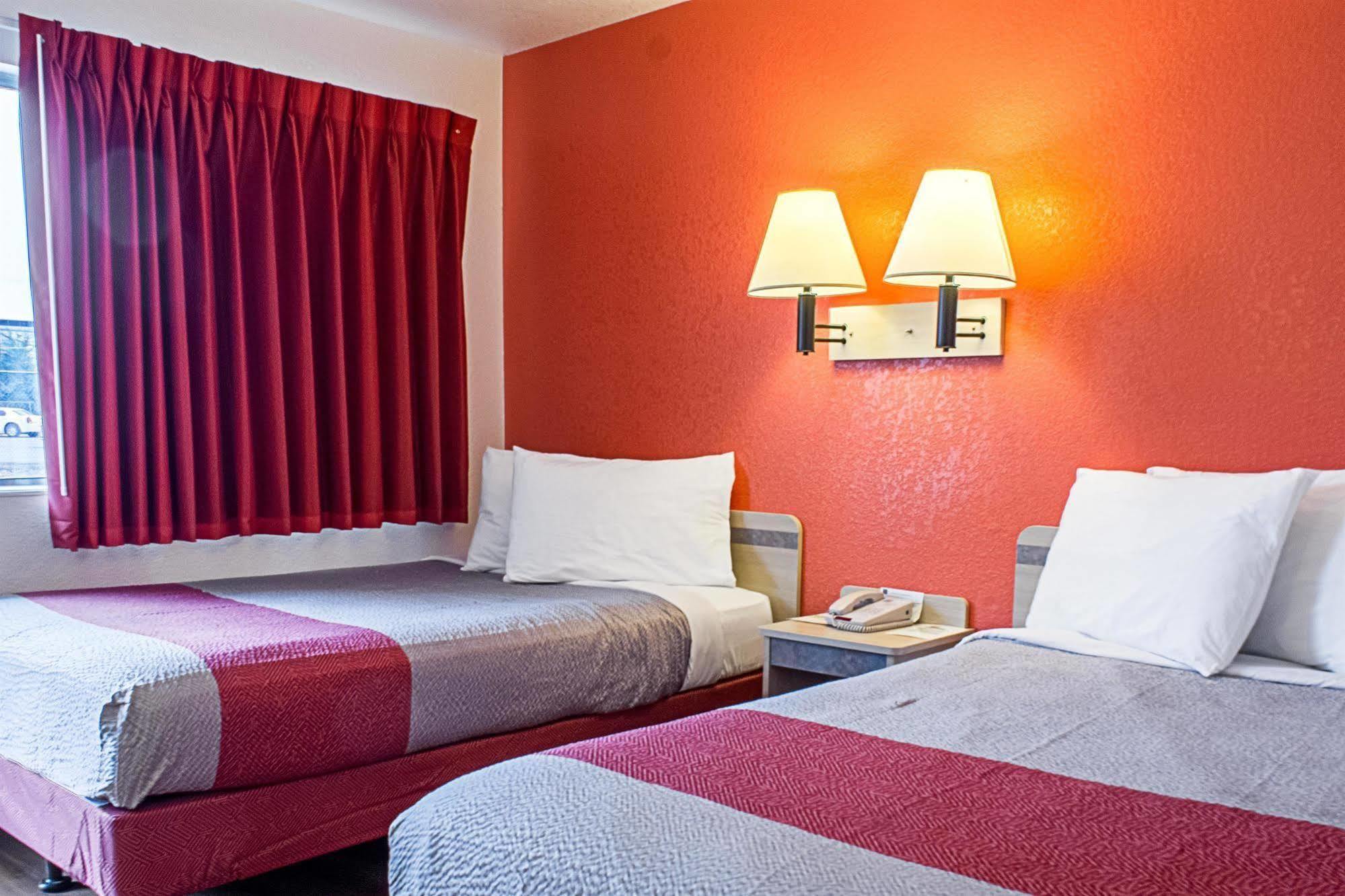 Motel 6-Kalispell, Mt ภายนอก รูปภาพ