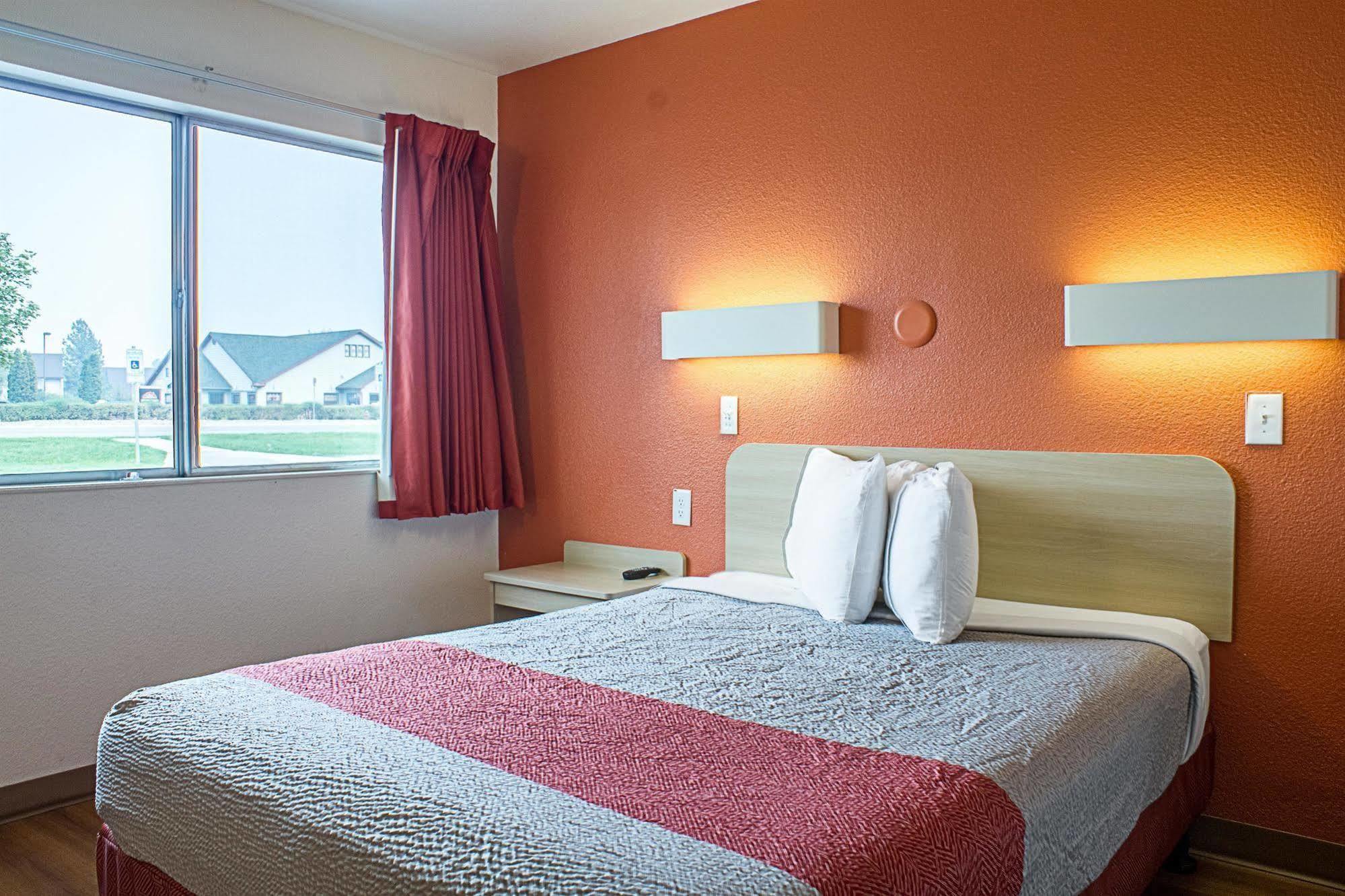 Motel 6-Kalispell, Mt ภายนอก รูปภาพ